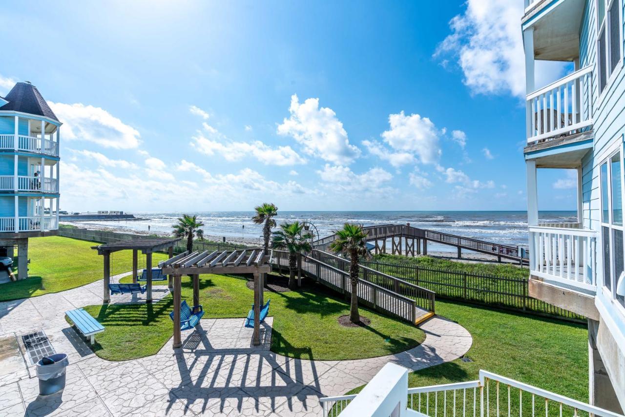 Octopus Gardens Private Boardwalk To The Beach Great Gulf Views Galveston Exterior photo