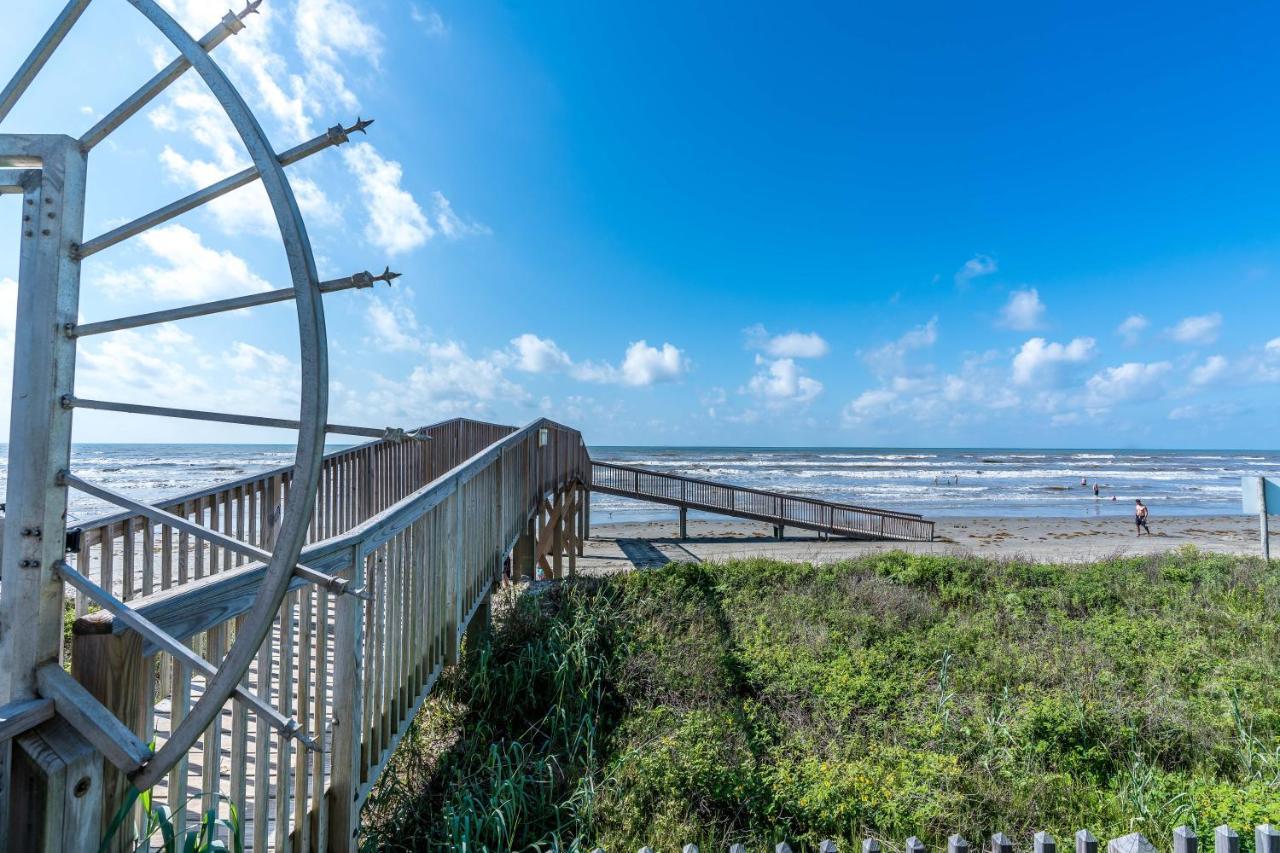 Octopus Gardens Private Boardwalk To The Beach Great Gulf Views Galveston Exterior photo